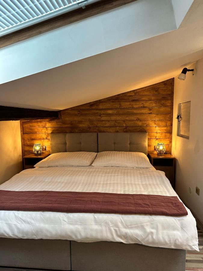 Hotel Maxim Frydek-Mistek Ngoại thất bức ảnh