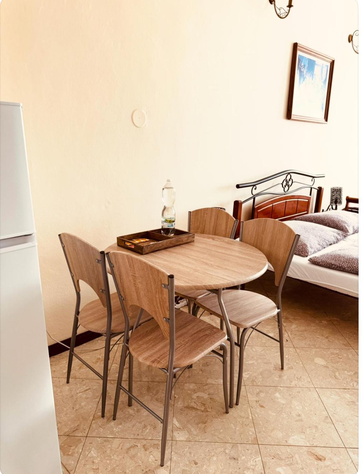 Hotel Maxim Frydek-Mistek Ngoại thất bức ảnh